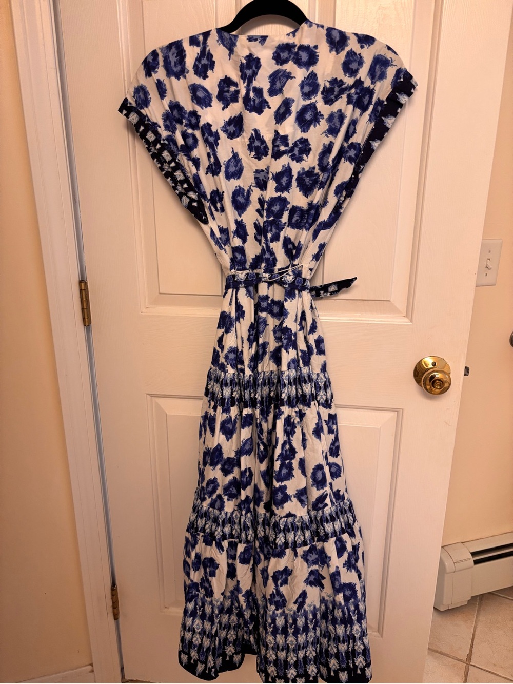 A&F Dress - Picture 3 of 3